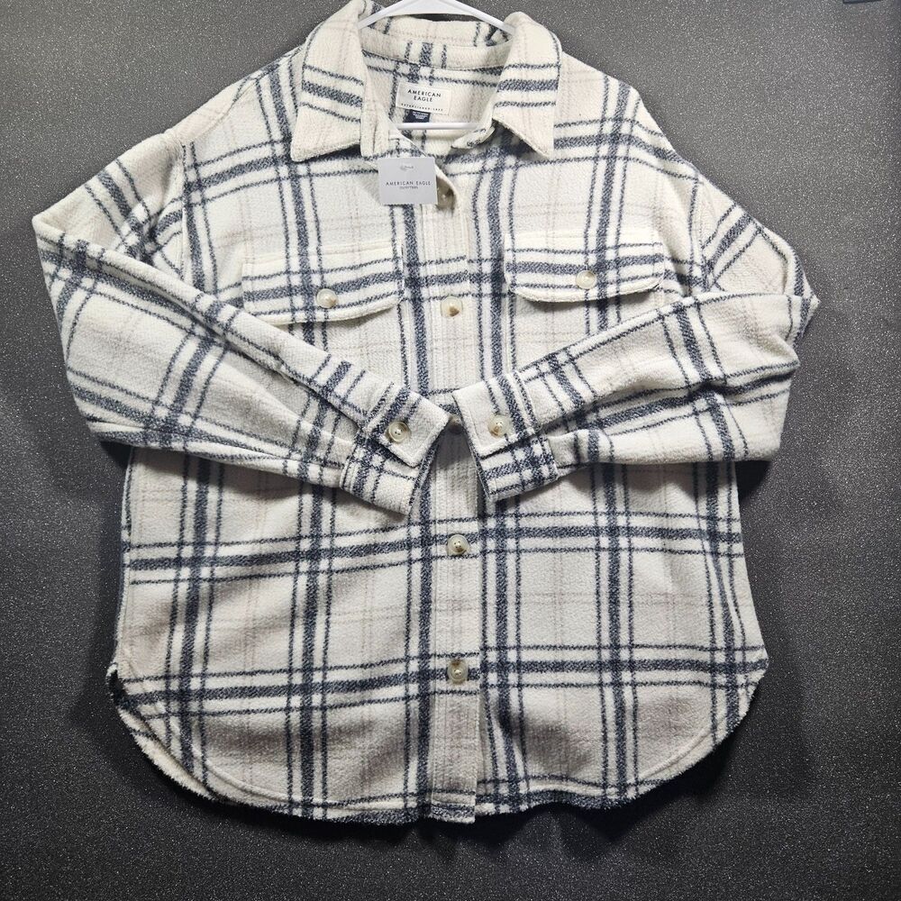 American Eagle Plaid Shacket Women’s XS White Blue Button Front NWT